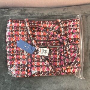 Vera Bradley Iconic Small Vera Tote